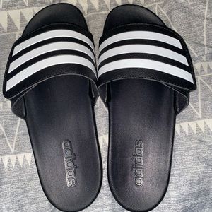 Adidas slides Cloudfoam